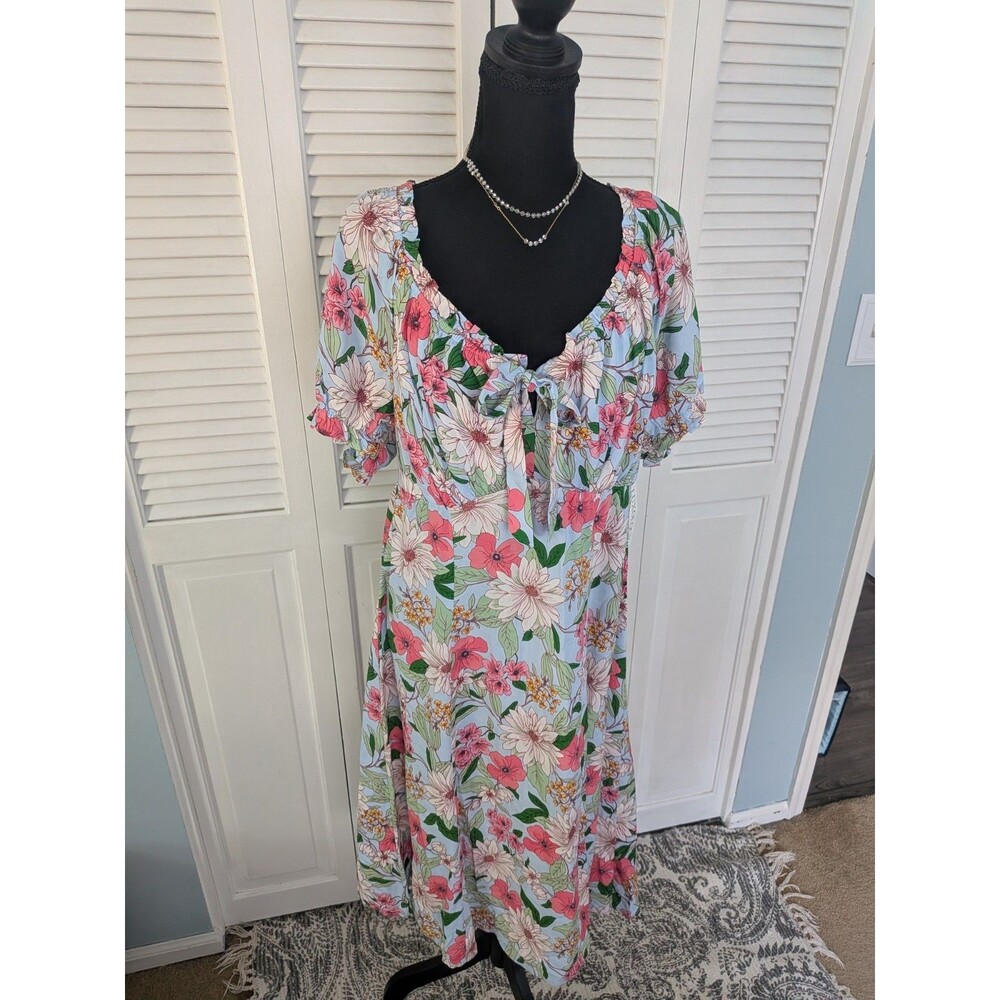 Luxology Floral Dress Women's L Blue Puff Sleeves Tie Front Prairie Cottage NEW